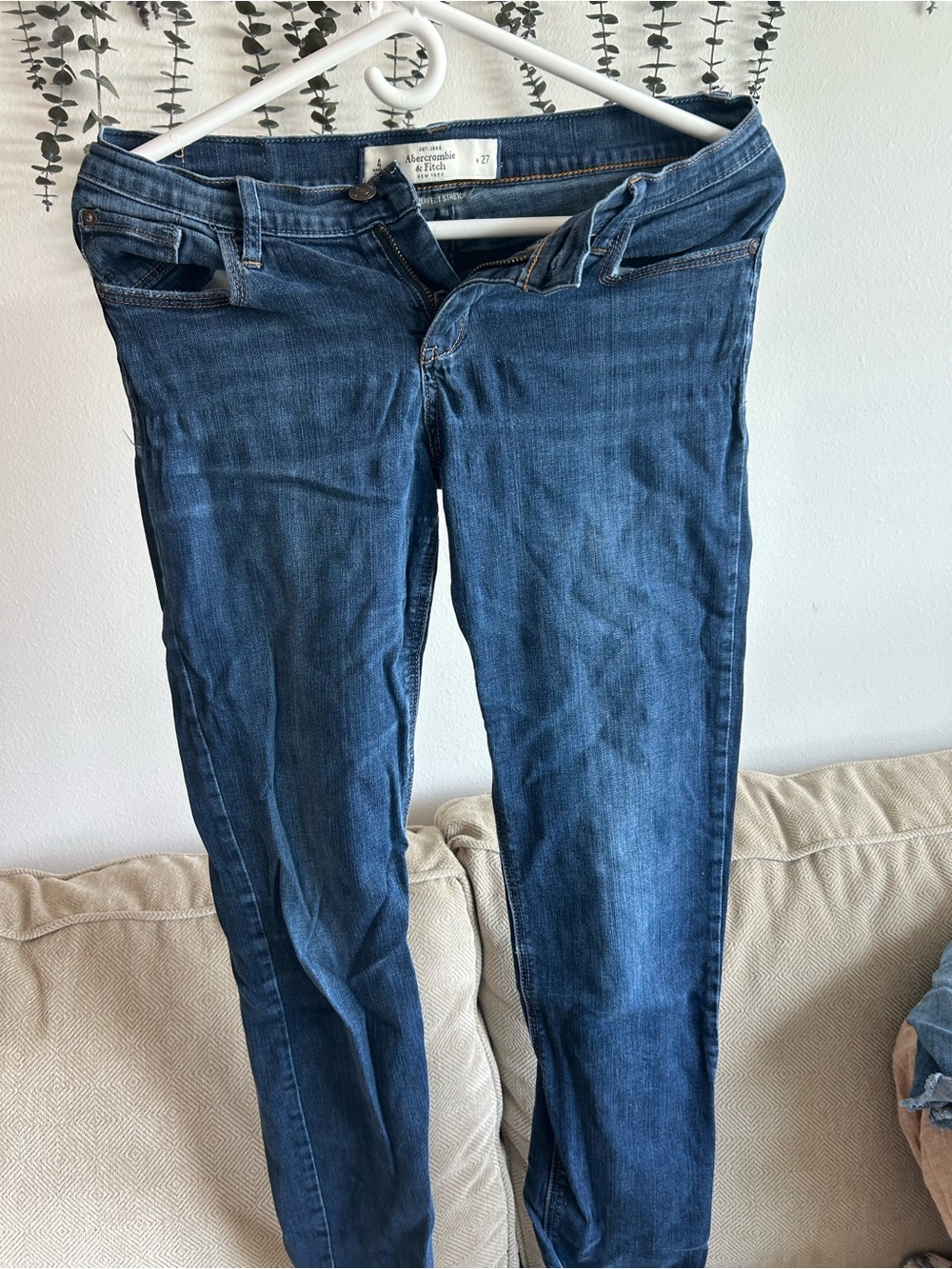 Abercrombie & Fitch Dark Blue Denim Jeans